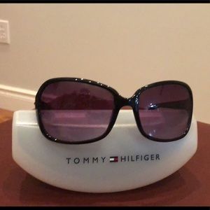 Tommy Hilfiger Women’s Black Sunglasses  with Protective Case